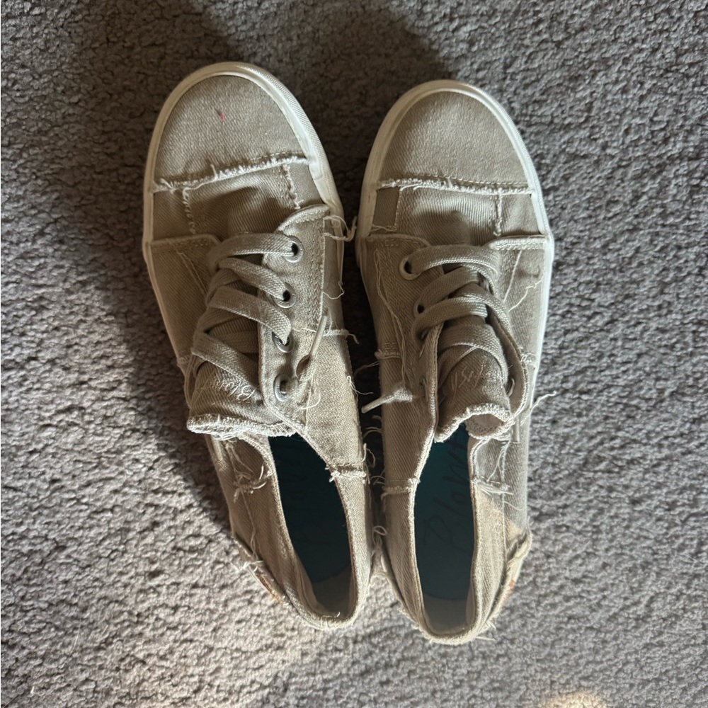 Blowfish Malibu Women’s Alex Slip-On Sneakers